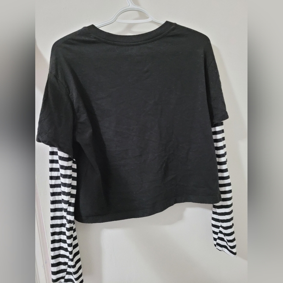 Hot Topic Goth Milk Black & White Twofer Girls Crop Long-Sleeve T-Shirt - Picture 2 of 4